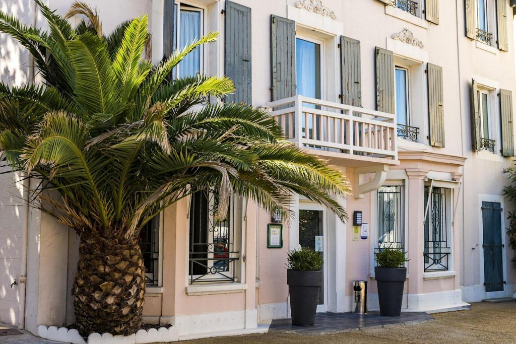 Hotel Val Flores Logis Biarritz Zewnętrze zdjęcie