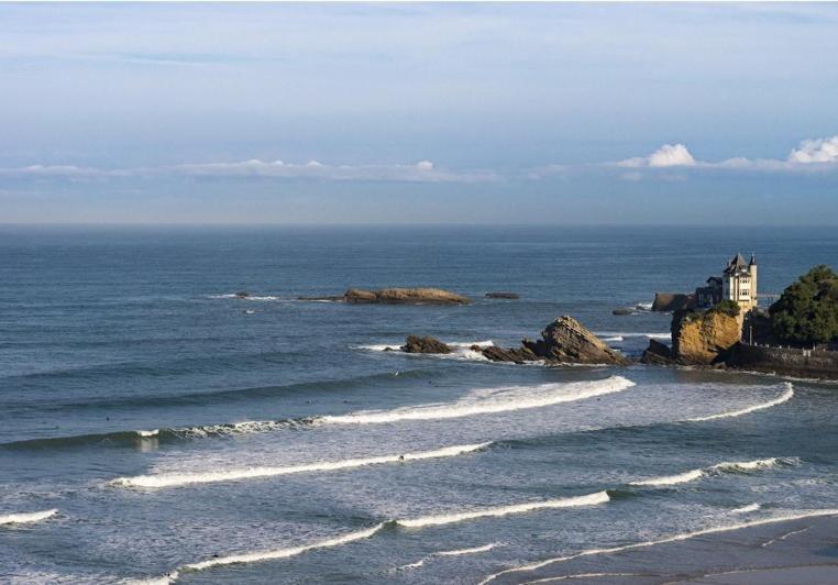 Hotel Val Flores Logis Biarritz Zewnętrze zdjęcie